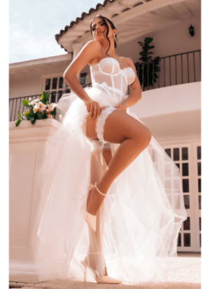 Ensemble 4 pièces blanc, bustier, string et 2 jarretières - MAL8933WHT